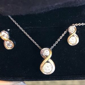 Diamond Infinity Pendant and earrings 18k gold